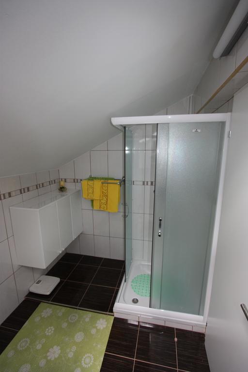 Apartment Tonka Vodice Kamer foto