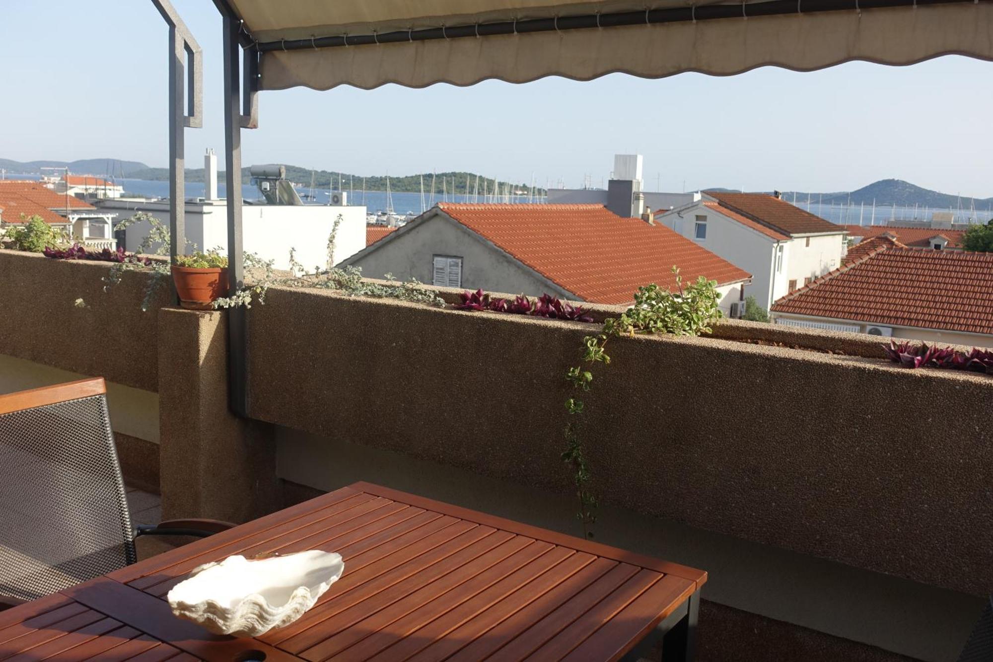 Apartment Tonka Vodice Buitenkant foto