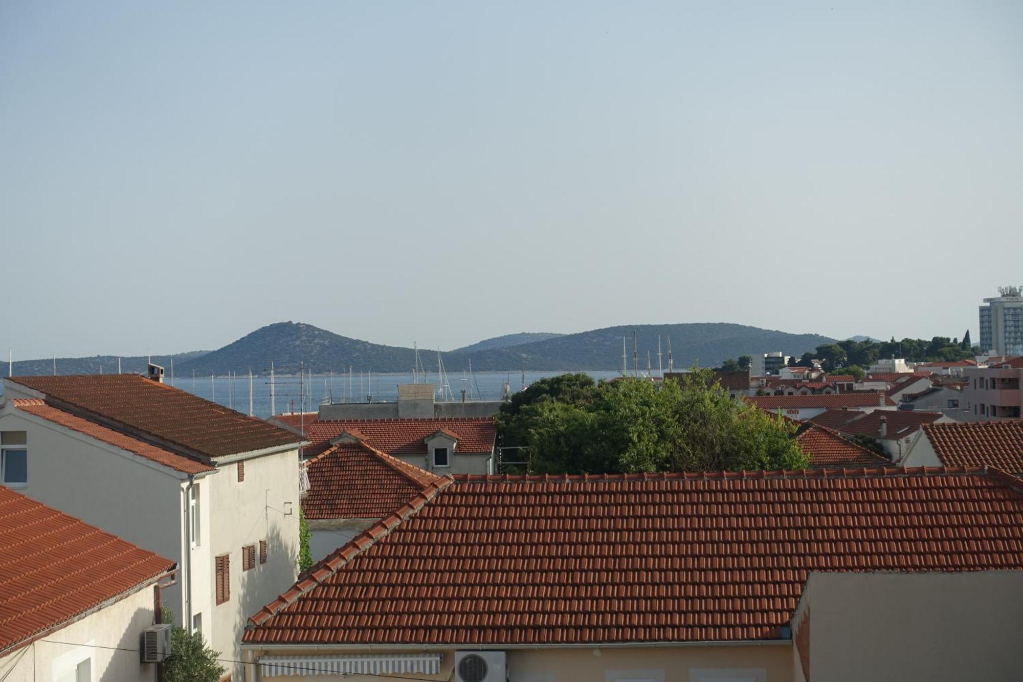 Apartment Tonka Vodice Buitenkant foto