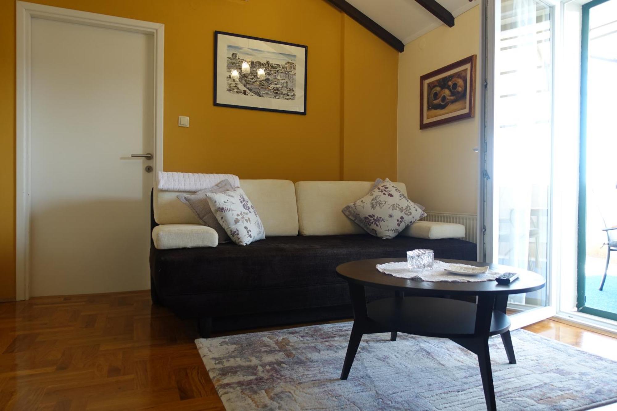 Apartment Tonka Vodice Buitenkant foto